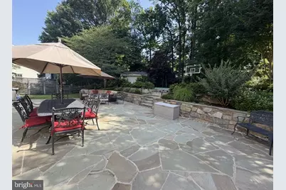 9102 Blue Jug Lndg, Burke, VA 22015 - Photo 3