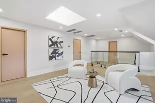 1124 Savile Ln, McLean, VA 22101 - Photo 105