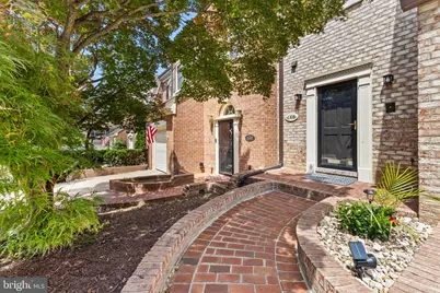 6308 Chaucer View Circle, Alexandria, VA 22304 - Photo 3