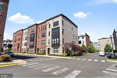 7538 Sawyer Farm Way #1414, McLean, VA 22102 - Photo 3