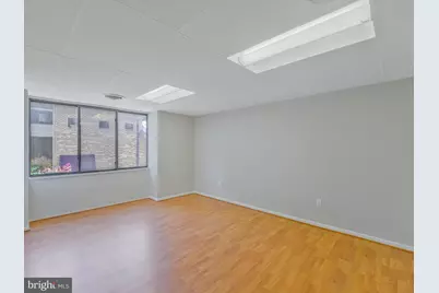 311 Maple Avenue W #C, Vienna, VA 22180 - Photo 21