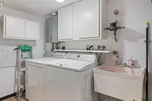 11733 Indian Ridge Rd, Reston, VA 20191 - Photo 17