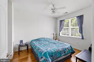 12913 Centre Park Cir, Herndon, VA 20171 - Photo 9