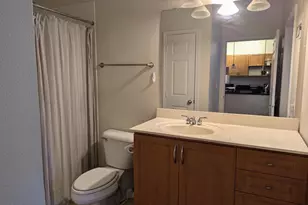 12913 Centre Park Cir, Herndon, VA 20171 - Photo 11