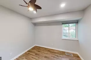 1689 Westwind Way, McLean, VA 22102 - Photo 21