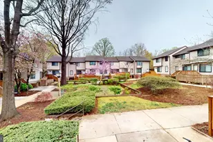 1689 Westwind Way, McLean, VA 22102 - Photo 5