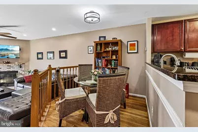 5921 Sir Cambridge Way, Alexandria, VA 22315 - Photo 9