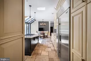 11224 Devereux Manor Ln, Fairfax Station, VA 22039 - Photo 23