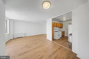 6631 Wakefield Dr, Alexandria, VA 22307 - Photo 3