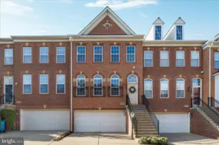 5669 Faircloth Ct, Centreville, VA 20120 - Photo 41