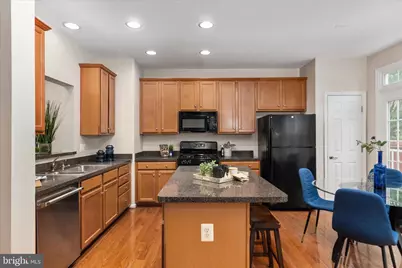 5669 Faircloth Court, Centreville, VA 20120 - Photo 15