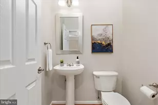 5669 Faircloth Ct, Centreville, VA 20120 - Photo 17