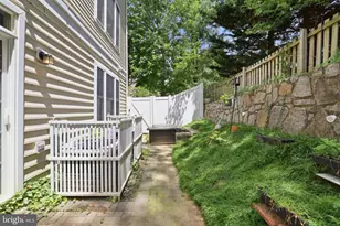 7109 Mason Grove Ct, Alexandria, VA 22306 - Photo 17