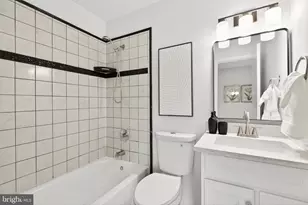 301 Reneau Way, Herndon, VA 20170 - Photo 21