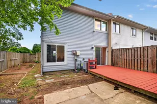 301 Reneau Way, Herndon, VA 20170 - Photo 31