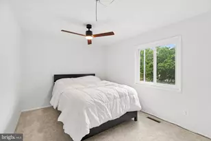 301 Reneau Way, Herndon, VA 20170 - Photo 23