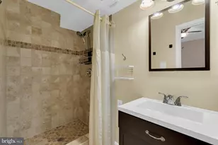7658 Wolford Way, Lorton, VA 22079 - Photo 27