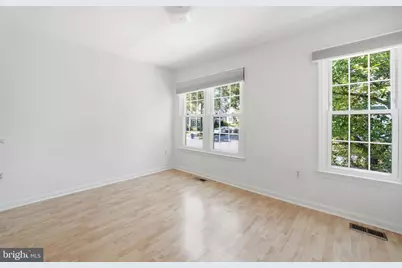 6472 Brick Hearth Court, Alexandria, VA 22306 - Photo 19