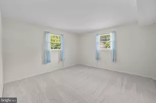 6914 Hadlow Dr, Springfield, VA 22152 - Photo 35