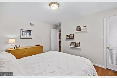 12007 Turf Lane, Reston, VA 20191 - Photo 33