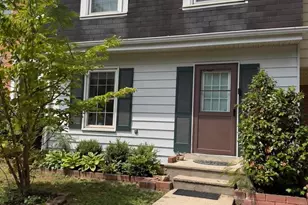 4902 Van Walbeek Pl, Annandale, VA 22003 - Photo 1