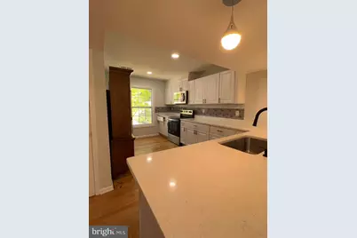 4902 Van Walbeek Place, Annandale, VA 22003 - Photo 5