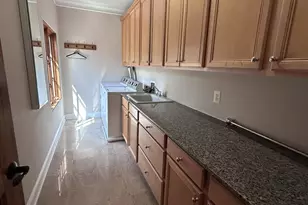 10872 Patowmack Dr, Great Falls, VA 22066 - Photo 23