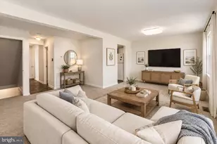 7718 Trevino Ln, Falls Church, VA 22043 - Photo 7