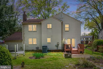 6917 Stoneybrooke Lane, Alexandria, VA 22306 - Photo 3
