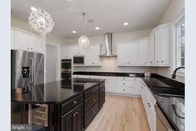 904 Locust Street, Herndon, VA 20170 - Photo 11