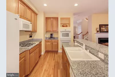 2958 Thompson Park Lane, Fairfax, VA 22031 - Photo 17