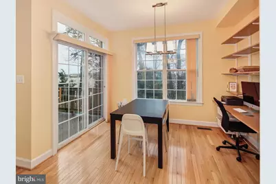 2958 Thompson Park Lane, Fairfax, VA 22031 - Photo 9