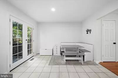 2738 Shawn Leigh, Vienna, VA 22181 - Photo 23