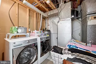 2738 Shawn Leigh, Vienna, VA 22181 - Photo 51