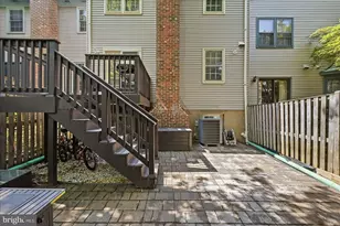 2738 Shawn Leigh, Vienna, VA 22181 - Photo 57