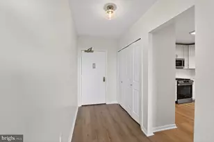 3705 S George Mason Dr, Falls Church, VA 22041 - Photo 17