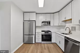 3705 S George Mason Dr, Falls Church, VA 22041 - Photo 3
