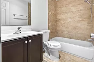 4867 Carriagepark Rd, Fairfax, VA 22032 - Photo 13