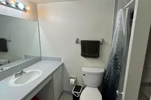 8350 Greensboro Dr, McLean, VA 22102 - Photo 9