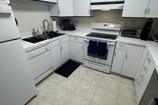 8350 Greensboro Dr, McLean, VA 22102 - Photo 3