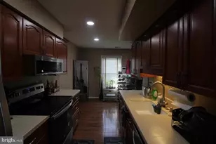 6609 Indian Trail Ct, Alexandria, VA 22310 - Photo 11