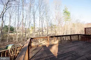 7915 Valleyfield Dr, Springfield, VA 22153 - Photo 23