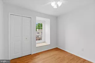 13937 Middle Creek Pl, Centreville, VA 20121 - Photo 25