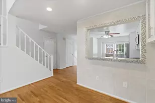13937 Middle Creek Pl, Centreville, VA 20121 - Photo 7