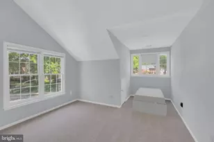 9315 Hallston Ct, Fairfax Station, VA 22039 - Photo 37