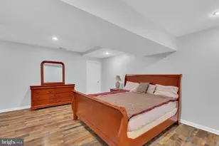 9315 Hallston Ct, Fairfax Station, VA 22039 - Photo 15
