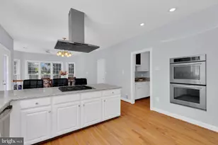 9315 Hallston Ct, Fairfax Station, VA 22039 - Photo 25