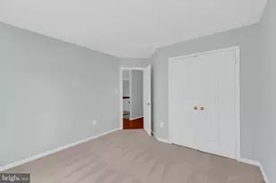 9315 Hallston Ct, Fairfax Station, VA 22039 - Photo 3