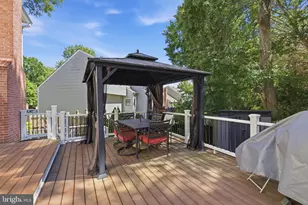 9315 Hallston Ct, Fairfax Station, VA 22039 - Photo 65