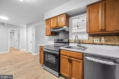 3824 Persimmon Circle, Fairfax, VA 22031 - Photo 17